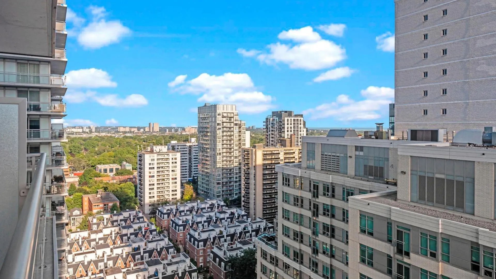 Apartmán Modern Dunfield Ave Condos By Globalstay Toronto