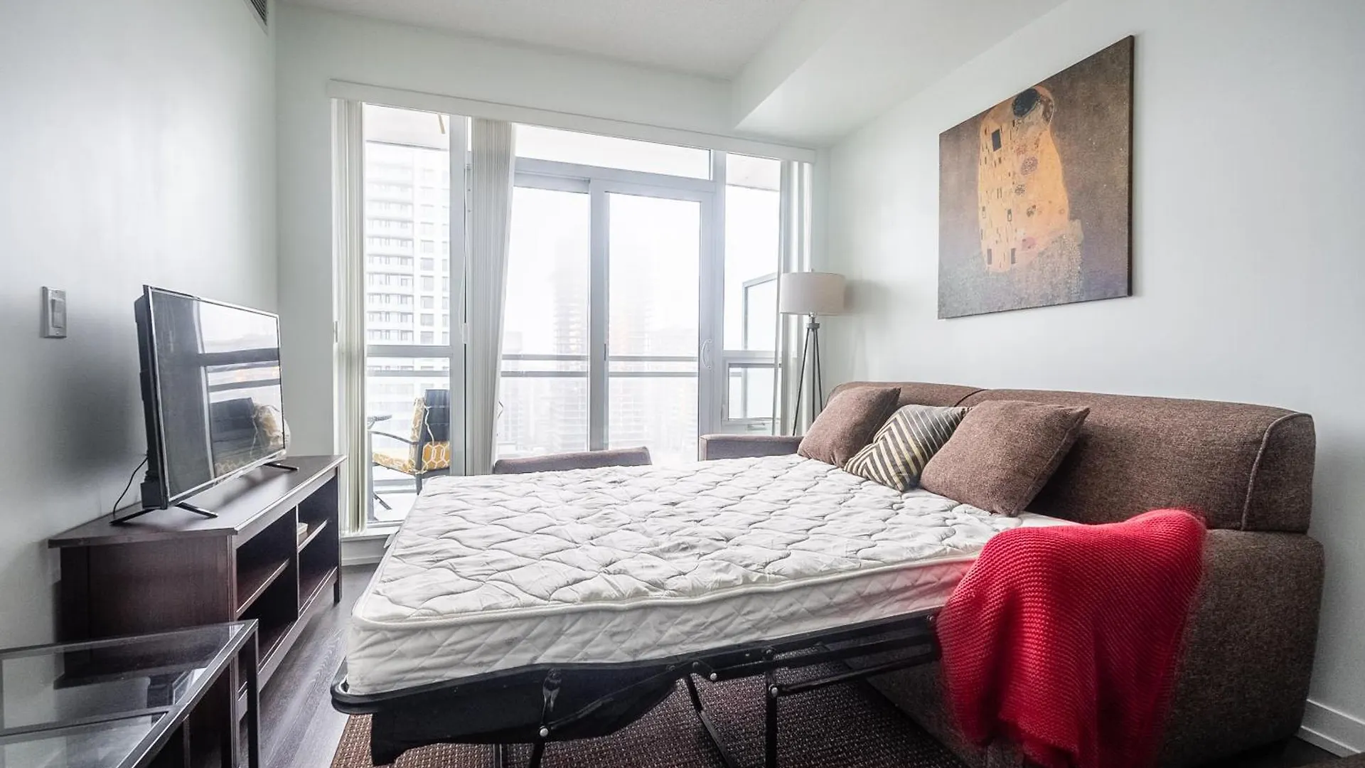 Modern Dunfield Ave Condos By Globalstay Toronto