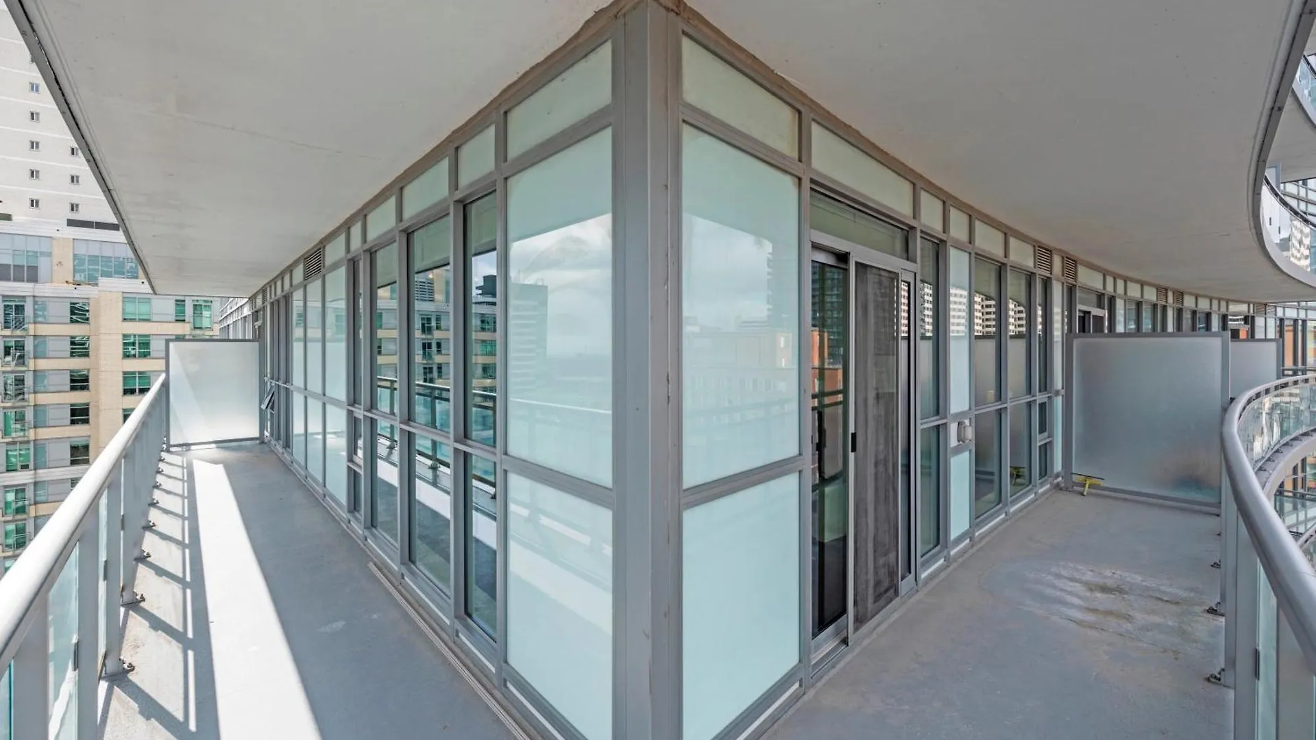 Modern Dunfield Ave Condos By Globalstay Toronto 0*,  Canada